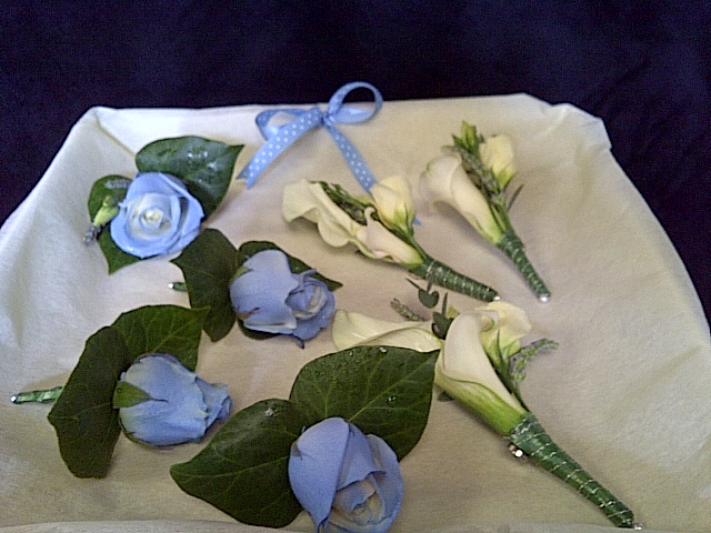 Assorted button holes